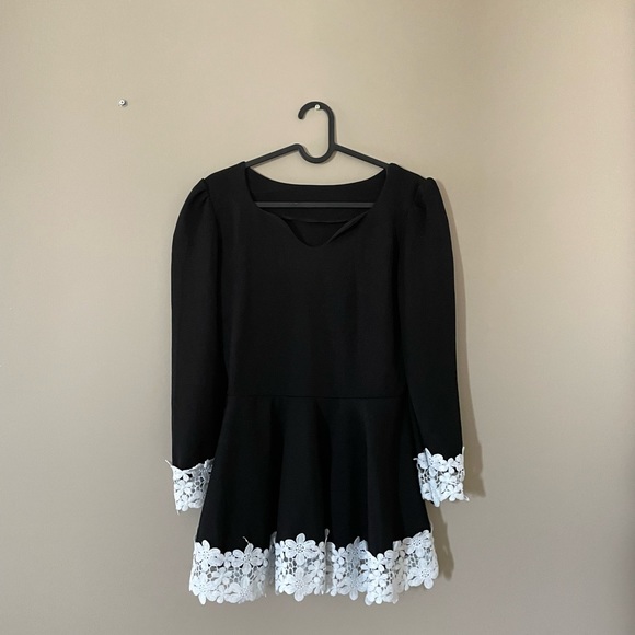 Full sleeve peplum flared top with Lace - Picture 1 of 5